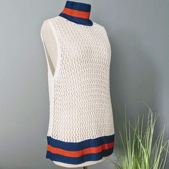 Burberry Tops - Burberry Open Mesh Knit Sleeveless Turtleneck L 🆕